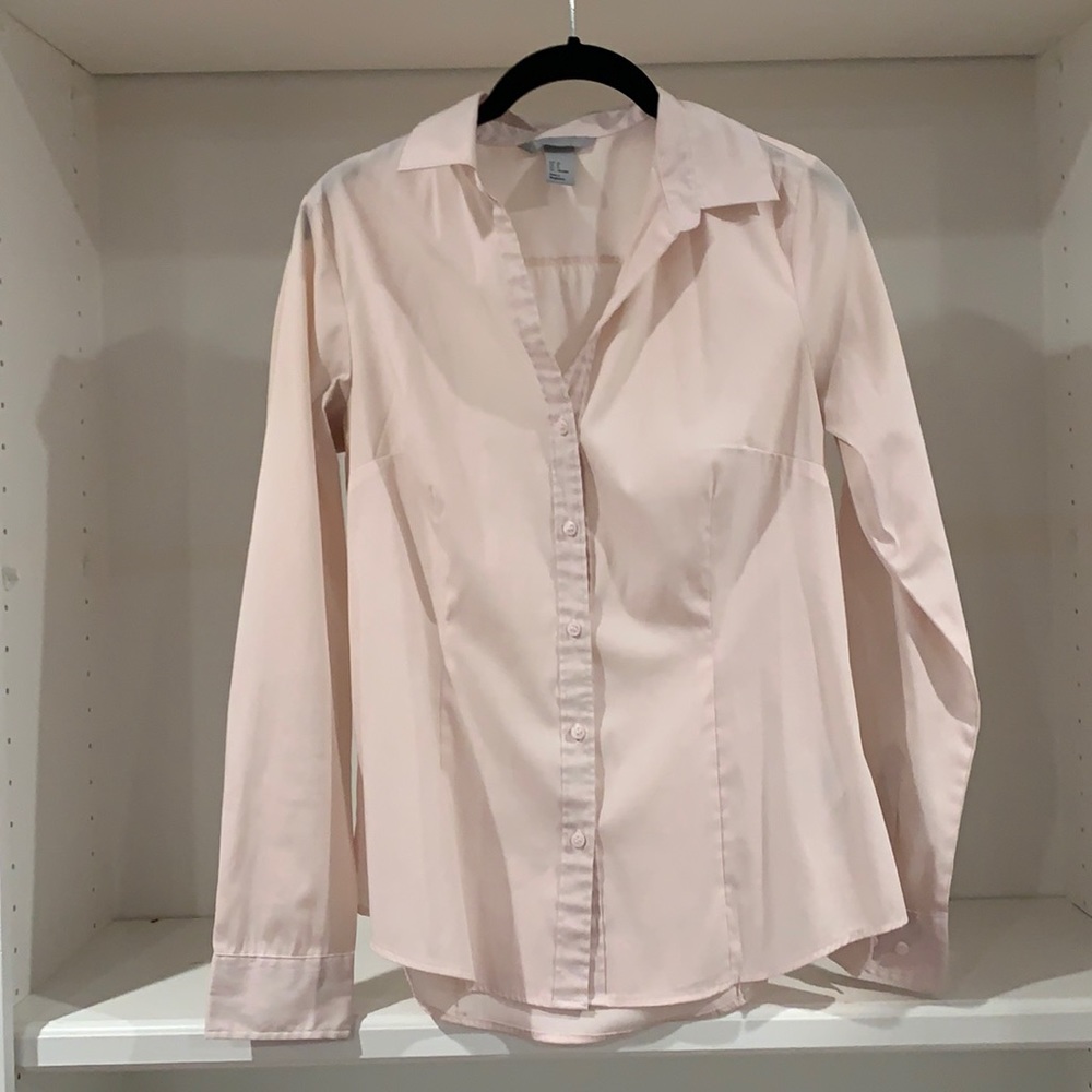 Size 8 H&M Dress/Work Blouse Adds Curve